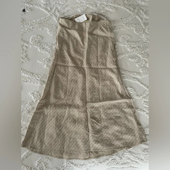 Banana Republic Linen-Blend Tube Maxi Dress - Picture 6 of 13